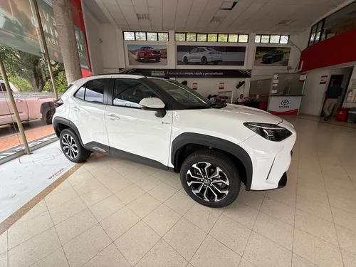 Toyota Yaris Cross 1.5 Hev Xs