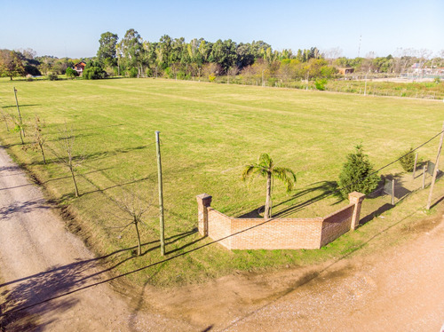 Lote En Venta De 823m2 En El Barrio La Zulema Cañuelas