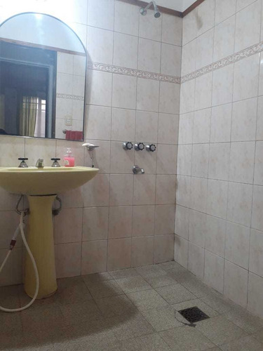 Casa Adyacente Al Polimeni