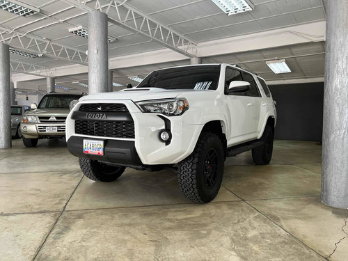 Imagen 1 de 10 de Toyota 4runner Trd Off Road