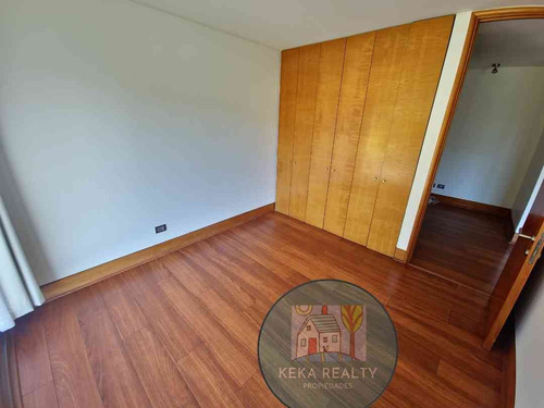 Espectacular En Condominio Los Prados, 2 Estacionamientos