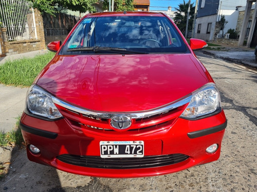 Toyota Etios 1.5 Sedan Xls 2016