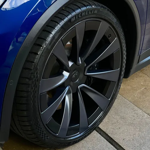 Tesla Model X Plaid 2022