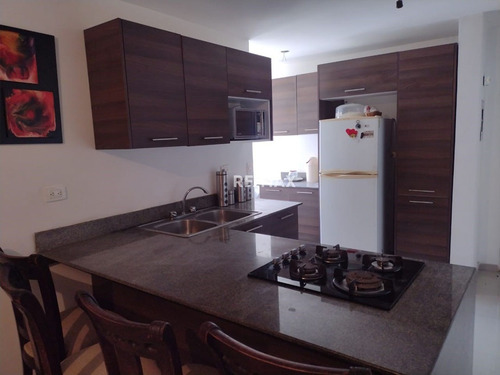 Imagen 5 de 18 de Apartamento En Urb. Canaima Iii
