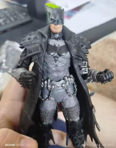 Figura Batman Multiverse Death Metal De 17 Cm Loose