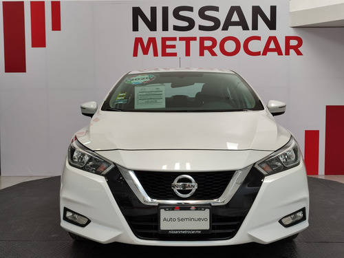 Imagen 8 de 15 de Nissan Versa 2020