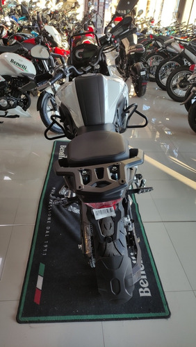 Imagen 11 de 15 de Benelli Trk 502