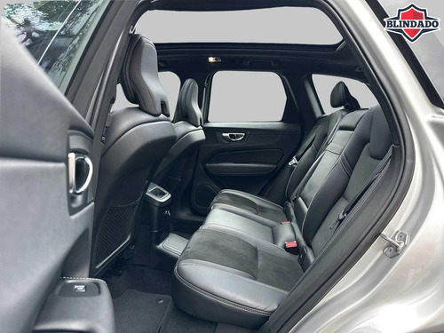 Volvo XC60 2.0 T8 HYBRID R-DESIGN AWD GEARTRONIC
