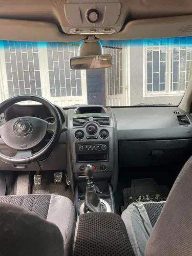 Renault Megane 2 2.0 Dynamique