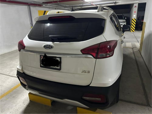 Suv Jac Js3 Luxury 2022 Glp - Lunas Polarizadas 3m