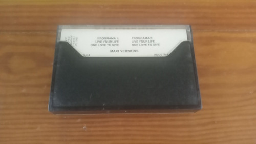 Stephanie De Mónaco - Live Your Life - Cassette (nuevo)