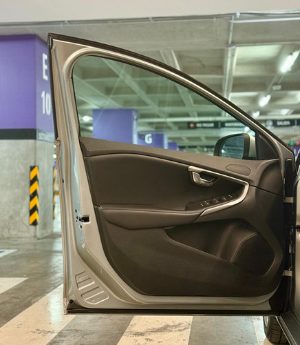 Volvo V40 1.5 Addition T3 A/T