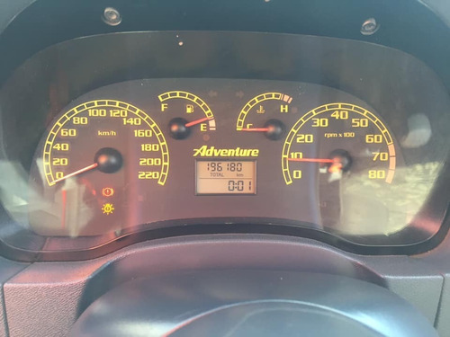 Fiat Strada Cabina Extendida Año 2008