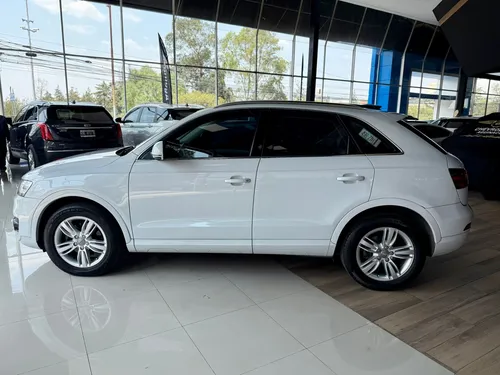 Audi Q3 2.0 Luxury 170hp S-Tronic At