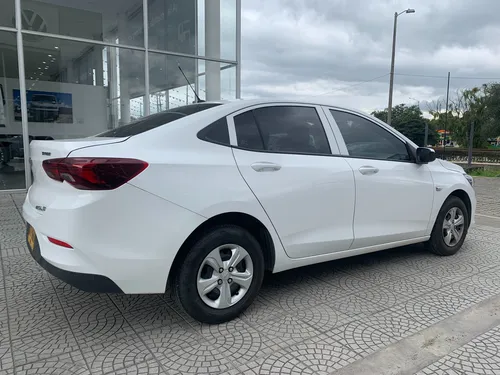 Chevrolet Onix 1.0T Lt