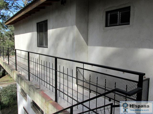 Departamento Monoambiente En Alquiler, Sobre Calle De Asfalto Jorge Isaacs