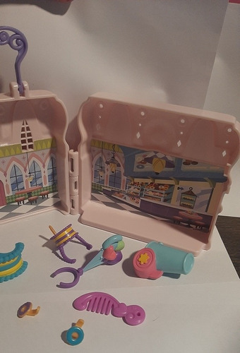 Imagen 5 de 5 de Playset Valija My Little Pony Pinkie Pie + Accesorios
