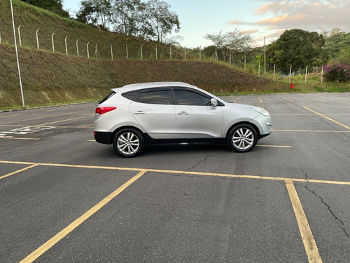 Imagem 6 de 13 de Hyundai Ix35 2.0 4x2 Aut. - 2011