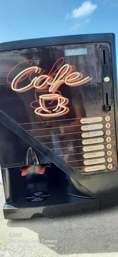 Imagem 1 de 4 de Máquina De Café Expresso