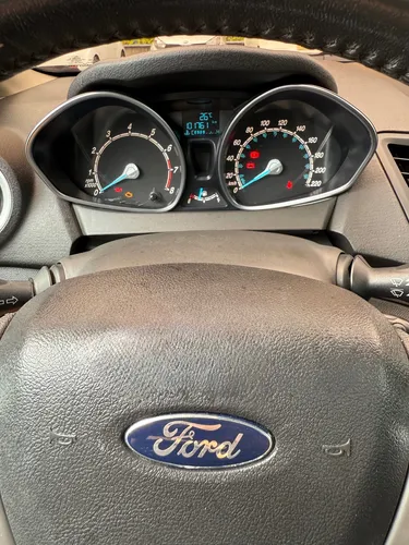 Ford Fiesta 1.6 Hatchback Se
