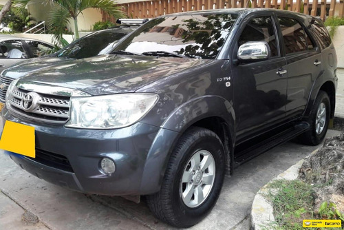 Toyota Fortuner 2.7 Urbana 4x2 At
