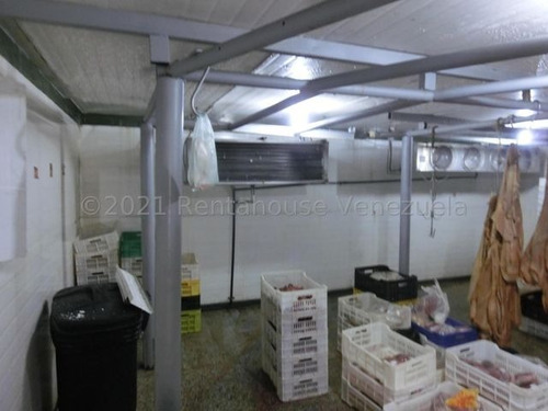 Imagen 6 de 10 de Mayor De Carnes Y Viveres 22-2947 Armando B