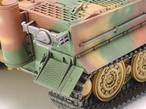 Kit Tamiya Sturmtiger Hobby Model