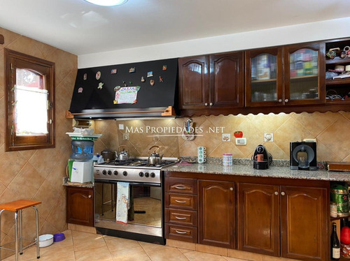 Imagen 19 de 28 de Casa En Venta En Berazategui Club El Carmen 6 Ambientes