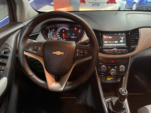 Chevrolet Tracker Premier 1.8 Mt
