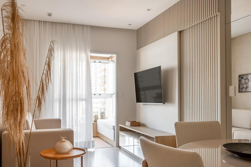Imagem 3 de 14 de Apartamento 2 Dormitórios- Mobiliado- 50m Mar- Caiçara Amj93
