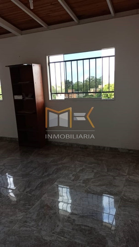 Imagen 9 de 21 de Mk Inmobiliaria Alquila Galpón Terrazas De Club Hípico,los Teques/04143995167mirtha De Freitas