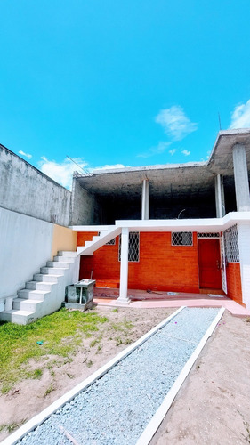 Imagen 3 de 19 de Casa Por Estrenar. Terreno De 200m En Marianas-calderón