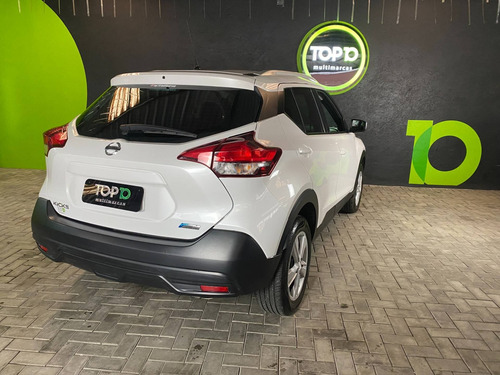 Imagem 7 de 10 de Nissan Kicks 1.6 16v Flexstart S 4p Xtronic