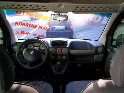 Imagem 8 de 10 de Fiat Doblo Adv 1.8 8v Flex 2008/2008