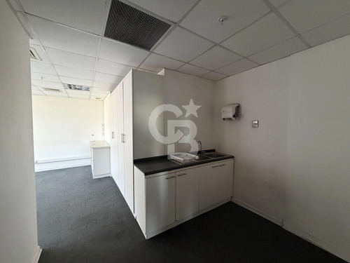 Oficina De 309 M2 Habilitada