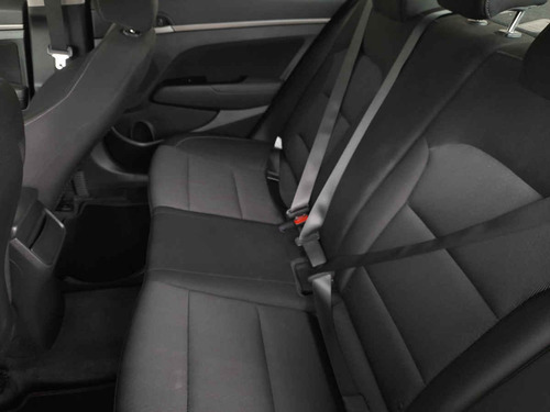 Imagen 11 de 15 de Hyundai Elantra 2017 4p Gls Premium L4/2.0 Aut