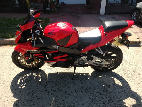 Imagen 4 de 8 de Honda Cbr 954 Rr