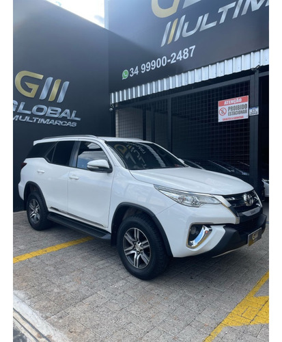 Toyota Hilux SW4 2.7 SR 4X2 16V FLEX 4P AUTOMÁTICO
