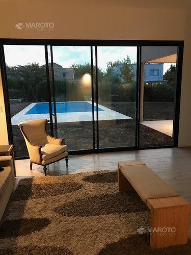 Imagen 4 de 30 de Casa En Venta En San Isidro Labrador - Maroto Propiedades