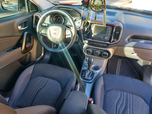 Imagem 5 de 11 de Fiat Toro 2019 2.0 Volcano 4x4 Aut. 4p
