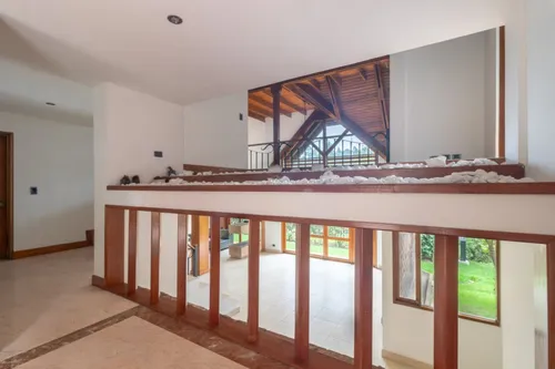 Casa En Arriendo/venta En Provenza. Cod V14810