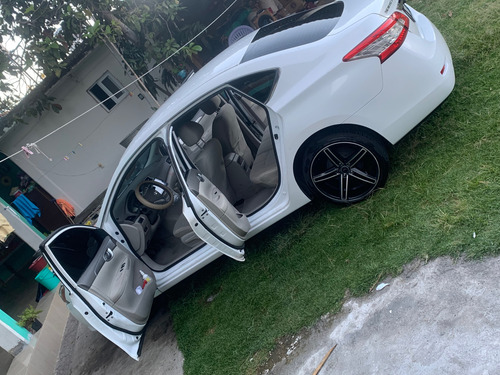 Nissan Sentra 1.8 Sense Mt