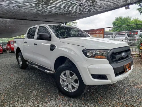Ford Ranger 3.2 XL MT