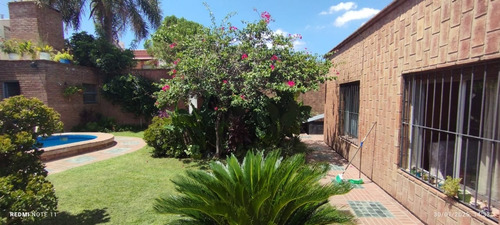 Alquilo Casa De 3 Dormitorios