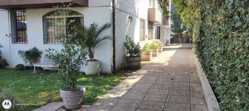 Edificio Pequeño Solo 13 Deptos Bajos Gastos Comunes