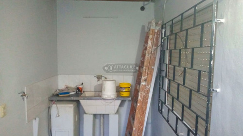 Imagen 8 de 11 de Casa En Venta En Merlo