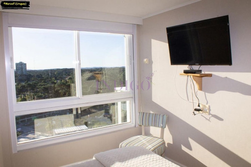 Imagen 12 de 19 de Apartamento En Torre Full Amenitites En Punta Del Este, 2 Dormitorios Y 2 Baños