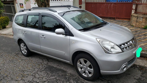 Imagem 3 de 15 de Nissan Livina