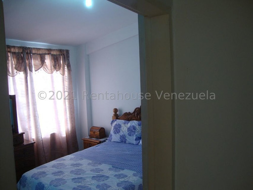 Imagen 14 de 30 de Se Vende Casa En Villas Del Golf Plaza Rah: 22-308