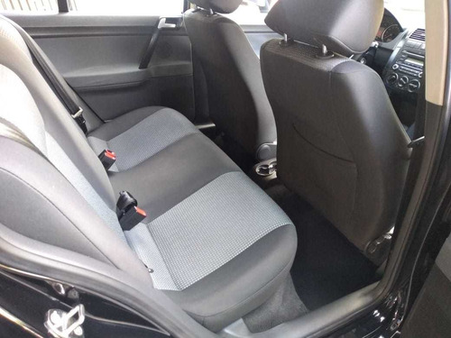 Volkswagen Polo Sedan 1.6 Vht Total Flex 4p 2012